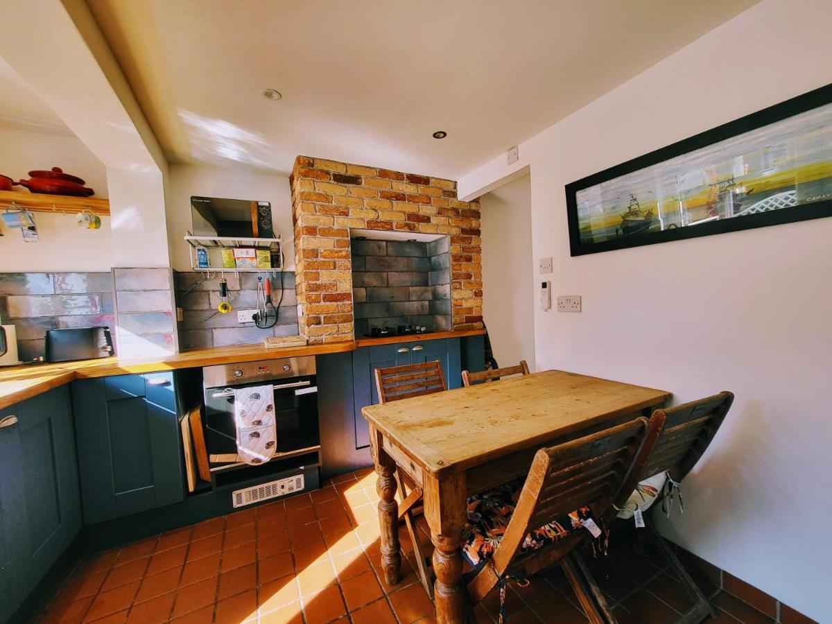 Hastings Old Town Tackleway Privileged Sea Views Whole House 3 Beds Exteriör bild